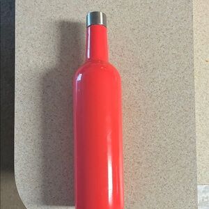 Pink Brumate Winesulator Wine Canteen